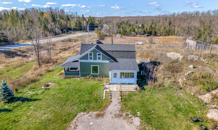 3783 Monck Road