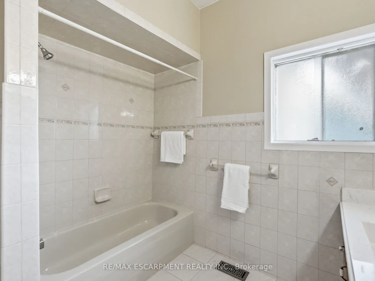 864 Highway 8 N/A, Hamilton, ON, L8E 5J3 - 17