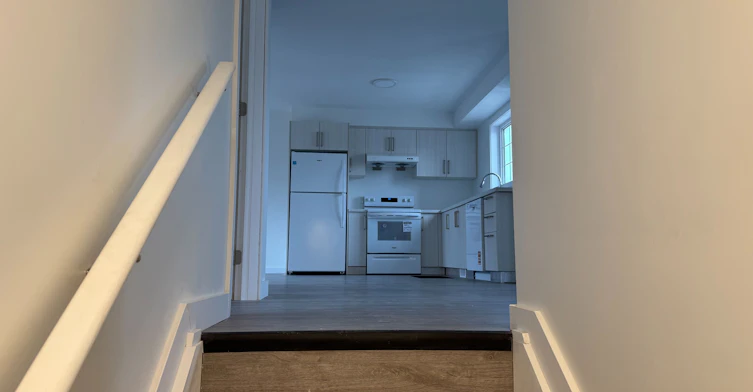 (MAIN)-127 Highriver Trail, Welland, ON, L3C 0H6 - 4