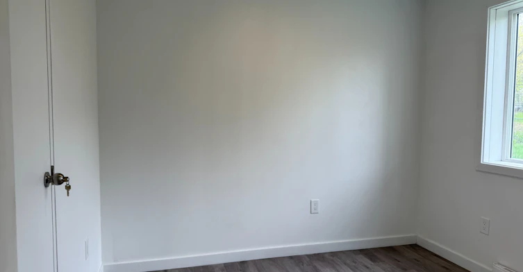 (LOWER)-127 Highriver Trail, Welland, ON, L3C 0H6 - 3