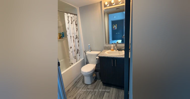 H401-275 Larch Street, Waterloo, ON, N2L 3R2 - 7