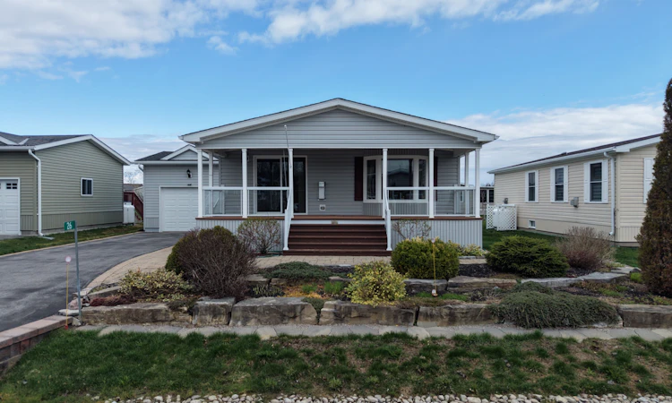 26 Creekside Circle