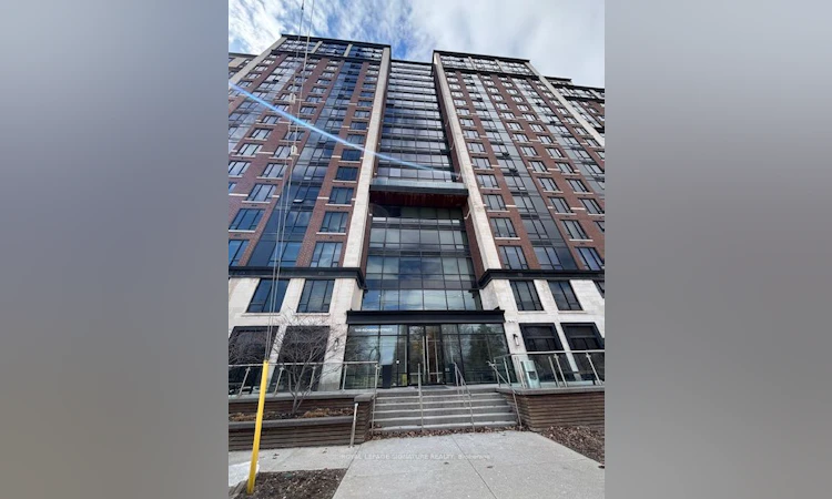1016-1235 Richmond Street