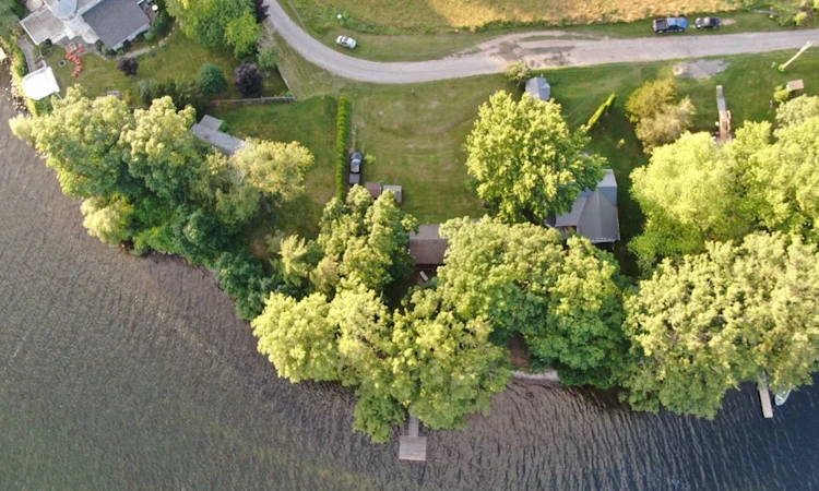 32 Quinte View Road