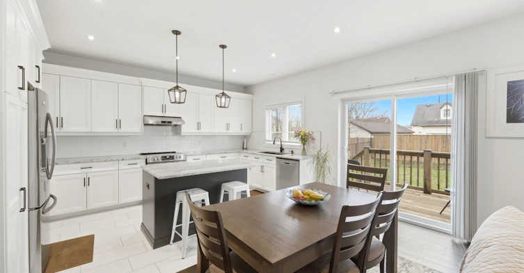 212 Iva Street, Welland, ON, L3B 1W4 - 8