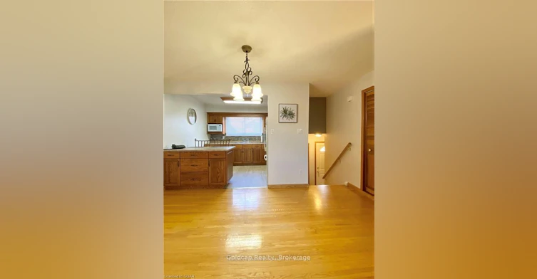 13-201 Silvercreek Parkway N, Guelph, ON, N1H 3T4 - 4