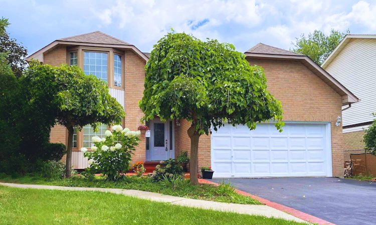 309 Amberly Boulevard