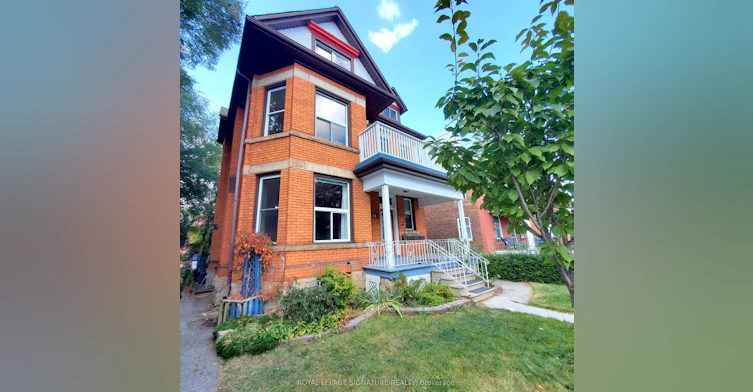 2-116 Fairholt Road S, Hamilton, ON, L8M 2T7
