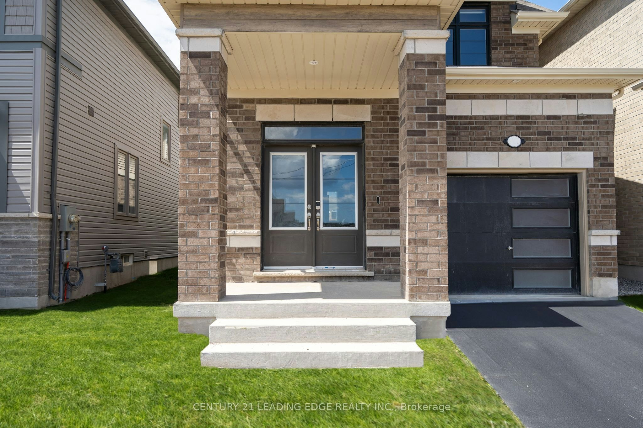 1097 Trailsview Avenue, Cobourg, ON, K9A 4J5 - 2