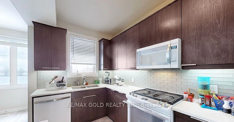 997 West Village Square, London, ON, N6G 0J7 - 14