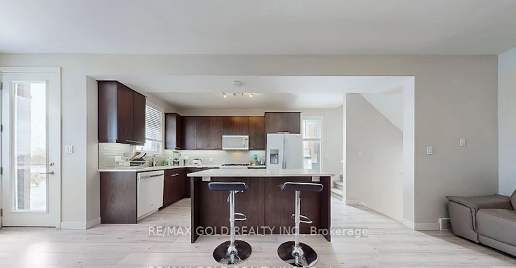 997 West Village Square, London, ON, N6G 0J7 - 12