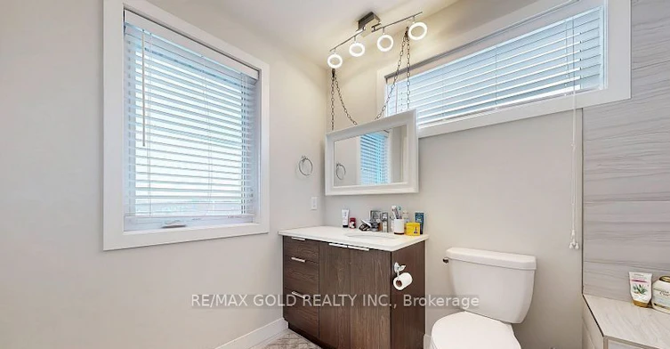 997 West Village Square, London, ON, N6G 0J7 - 23