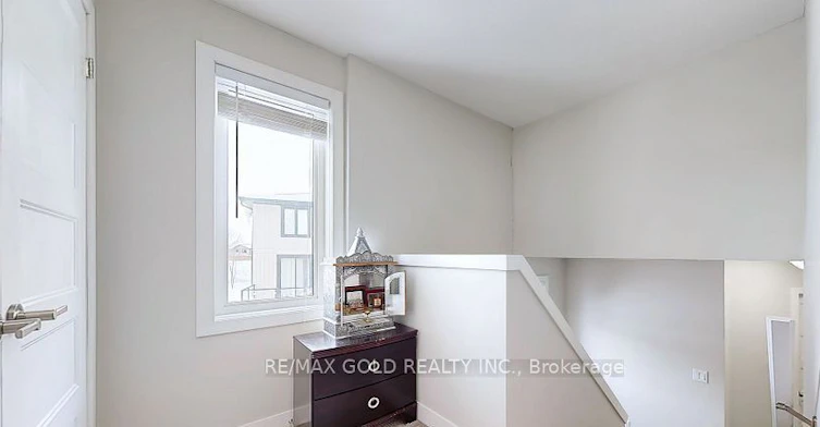 997 West Village Square, London, ON, N6G 0J7 - 26