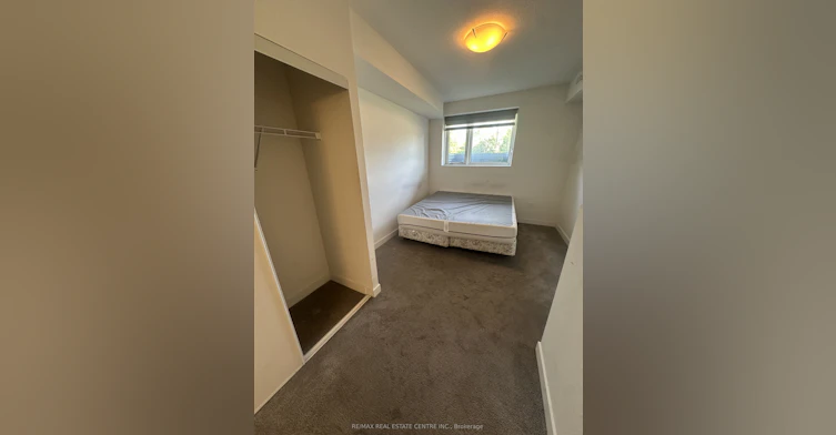 E9-20-20 Palace Street, Kitchener, ON, N2E 0J3 - 7