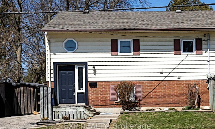 93 King Street E