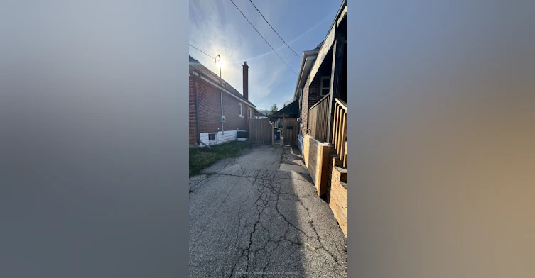 Main-166 Erindale Avenue, Hamilton, ON, L8K 4R4 - 14