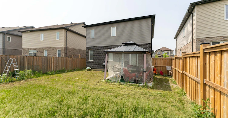 301 Freure Drive, Cambridge, ON, N1S 0B5 - 40