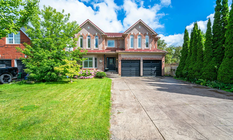 52 Canning Crescent