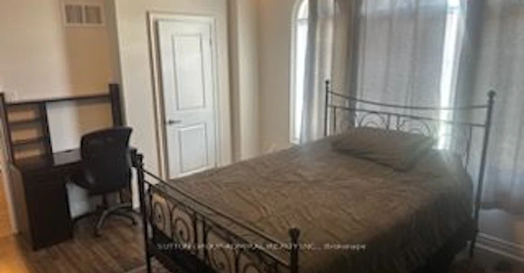 124 Fingland Crescent, Hamilton, ON, L8B 0S7 - 12
