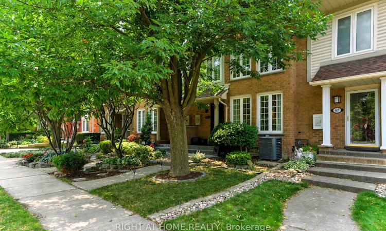 65 Sunvale Place