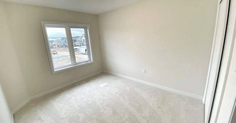 242 Explorer Way, Thorold, ON, L2V 0K2 - 14