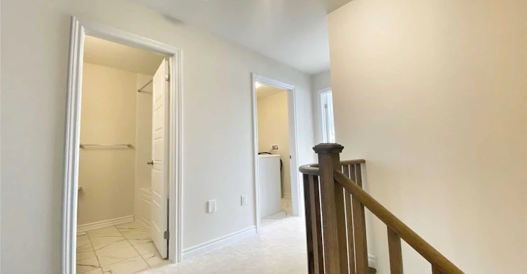 242 Explorer Way, Thorold, ON, L2V 0K2 - 10