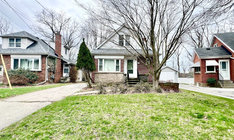 84 Binkley Crescent