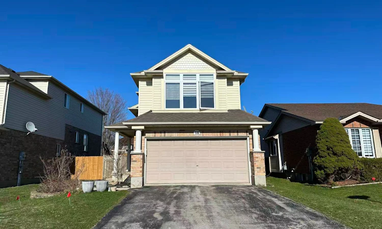 18 Bellrock Crescent