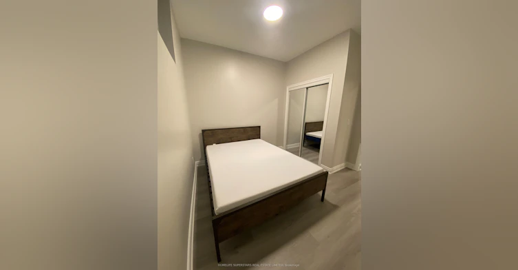306 Jarvis Street E, Fort Erie, ON, L2A 2S8 - 3