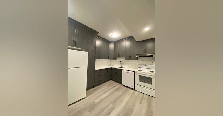 306 Jarvis Street E, Fort Erie, ON, L2A 2S8 - 5