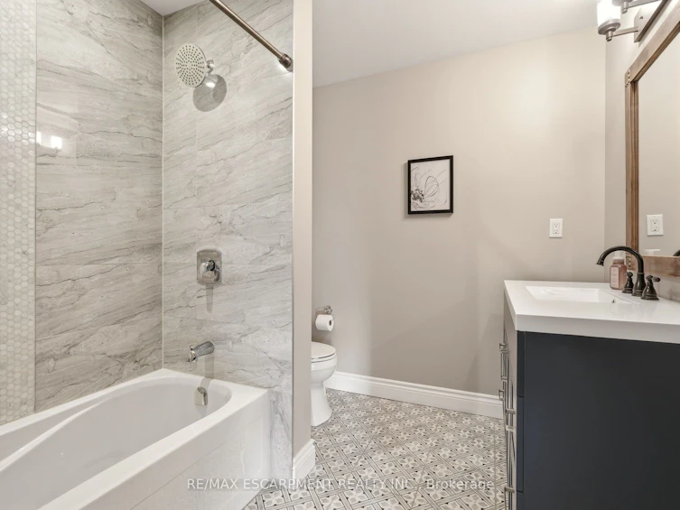 1371 10th Concession Road W, Hamilton, ON, N0B 2J0 - 25