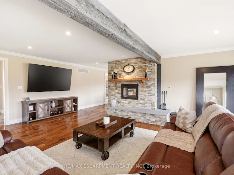 1371 10th Concession Road W, Hamilton, ON, N0B 2J0 - 11