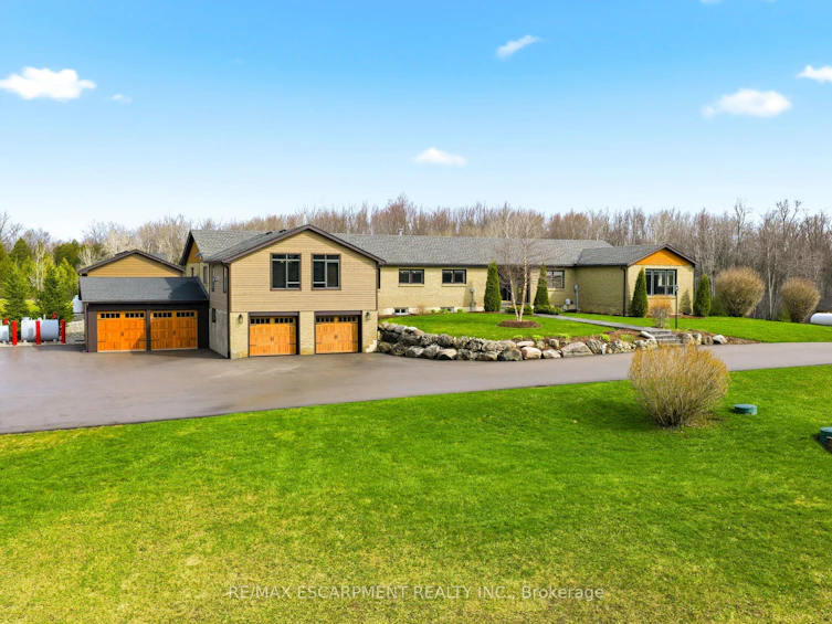 1371 10th Concession Road W, Hamilton, ON, N0B 2J0
