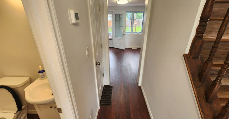 10658 Atwater Crescent, Windsor, ON, N8R 1N6 - 8