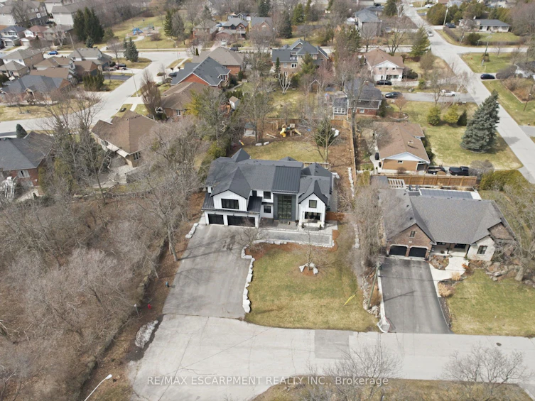 136 Rockcliffe Road, Hamilton, ON, L9H 7H3 - 49
