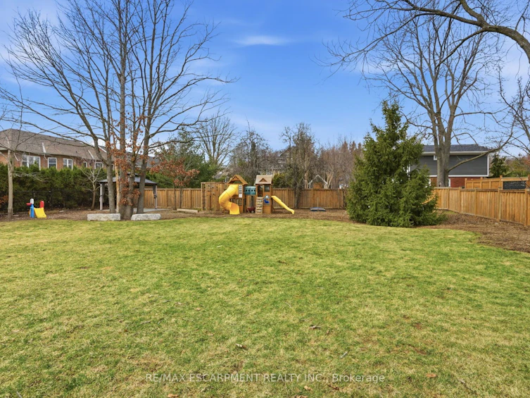136 Rockcliffe Road, Hamilton, ON, L9H 7H3 - 46