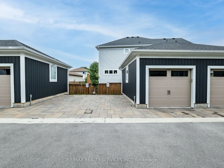 18 Princeton Common Street, St. Catharines, ON, L2N 0B7 - 39