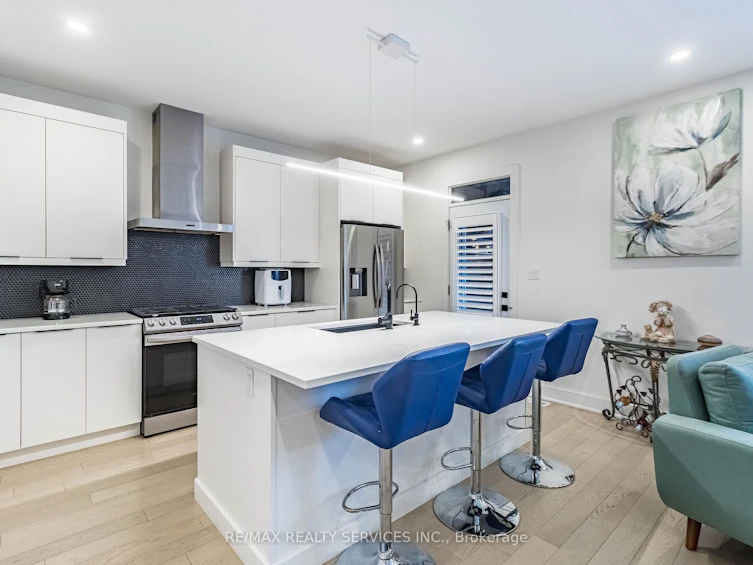 18 Princeton Common Street, St. Catharines, ON, L2N 0B7 - 13