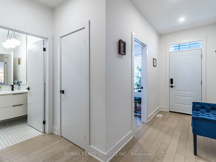 18 Princeton Common Street, St. Catharines, ON, L2N 0B7 - 6