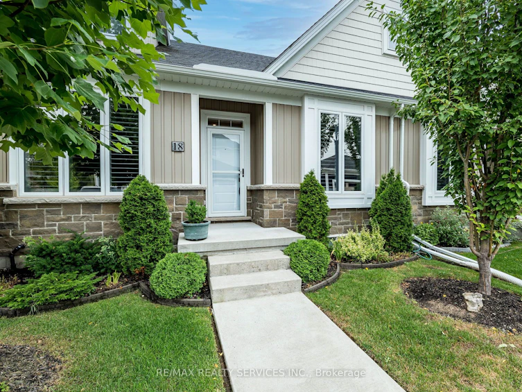18 Princeton Common Street, St. Catharines, ON, L2N 0B7 - 3
