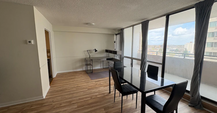903-380 King Street, London, ON, N6B 3L6 - 2