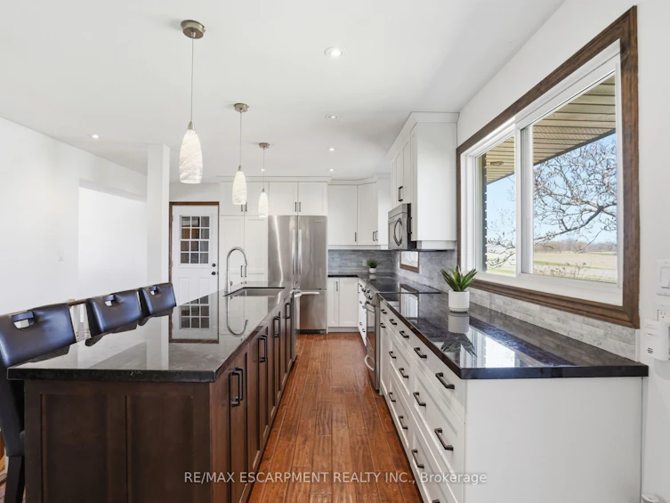 371 Highway 52 N/A, Hamilton, ON, L9H 5E2 - 8