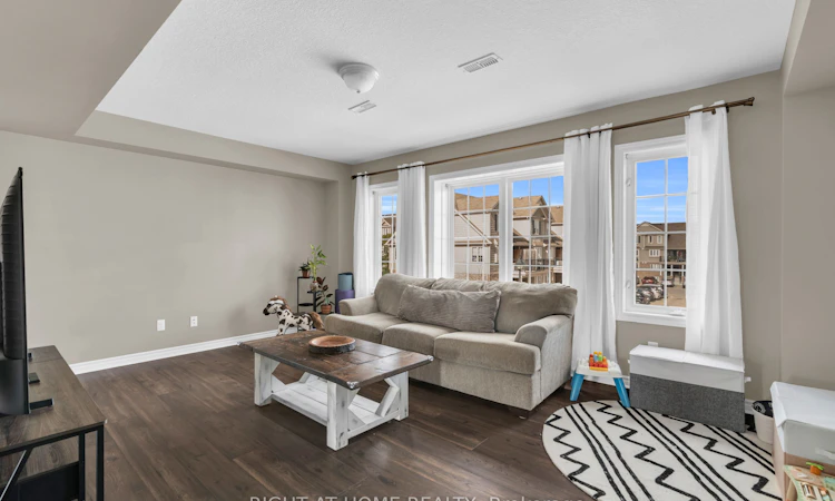 B-630 Woodlawn Road E