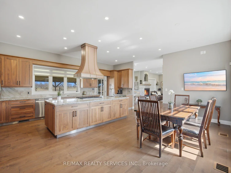 9522 Wellington 22 Road, Erin, ON, N0B 1Z0 - 17
