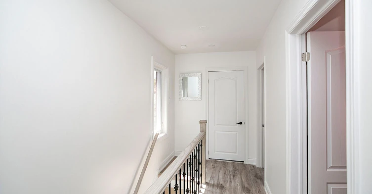 20 Somerset Avenue E, Hamilton, ON, L8L 2L5 - 21