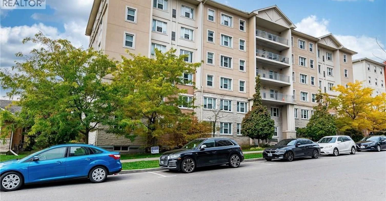 402-251 Lester Street, Waterloo, ON, N2L 3W6 - 3