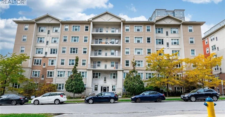 402-251 Lester Street, Waterloo, ON, N2L 3W6