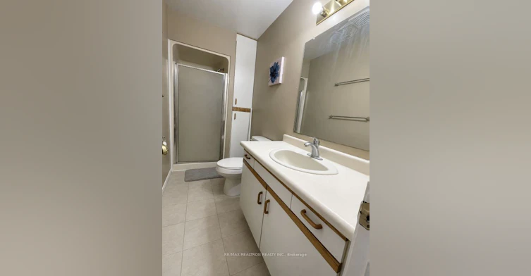 ROOM C-31 Erbsville Court, Waterloo, ON, N2J 3Z4 - 6