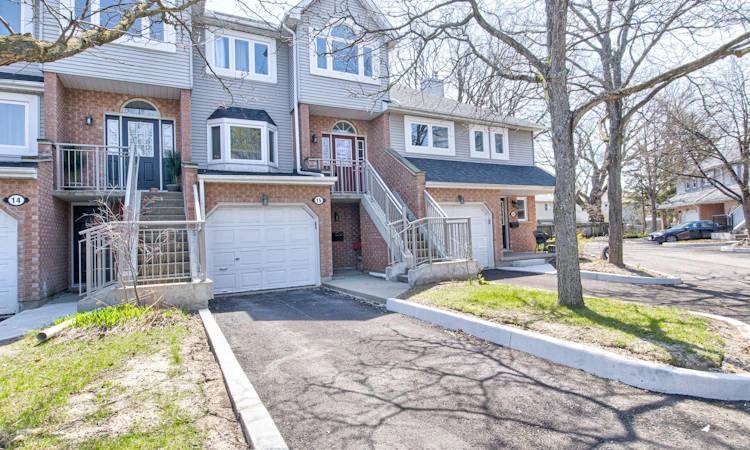 15-310 Christopher Drive
