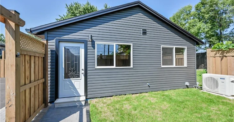 3-43 Mahony Avenue, Hamilton, ON, L8H 3C3
